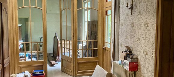 Здание с 6 спальнями в Дуэ, Франция № 66240 5