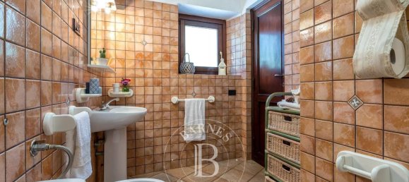 4 bedrooms Villa in Alghero, Italy No. 142775 13