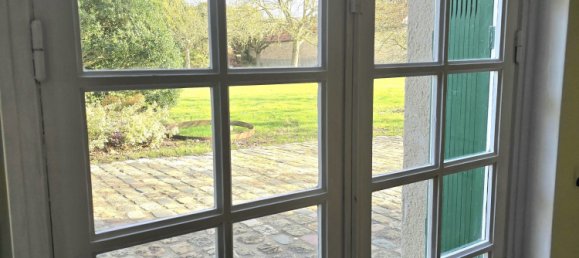 3 bedrooms House in Anet, France No. 74154 13