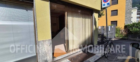 2 rooms Commercial property in Morbegno, Italy No. 283338 2