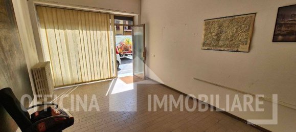 2 rooms Commercial property in Morbegno, Italy No. 283338 4
