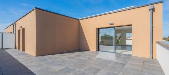 3 rooms Penthouse in Talange, France No. 77438 5