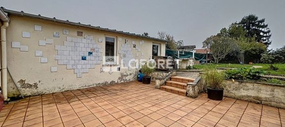 4 bedrooms House in Cholet, France No. 310092 15