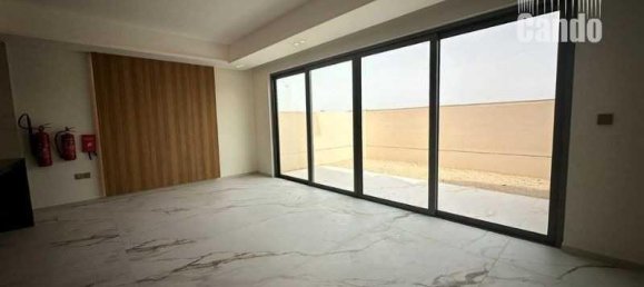 Villa de 3 dormitorios en Jumeirah Golf Estates, UAE No. 96902 5