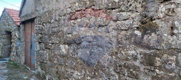 2 bedrooms House in Tondela, Portugal No. 169525 8