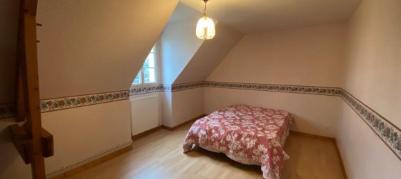 5 Schlafzimmer Haus in Nogent-le-Rotrou, France, Nr. 76754 21