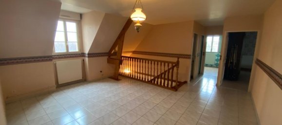 5 Schlafzimmer Haus in Nogent-le-Rotrou, France, Nr. 76754 10