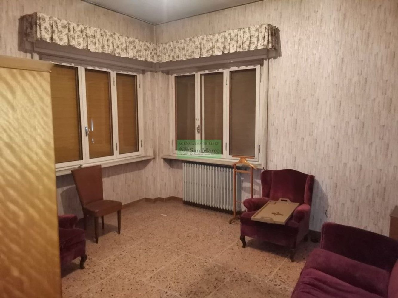 Casa de 10 divisões em Lucca, Italy N.º 42746