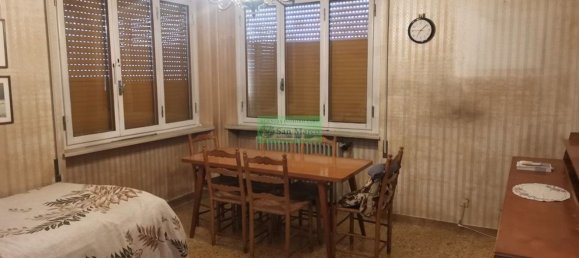 Casa de 10 divisões em Lucca, Italy N.º 42746 10