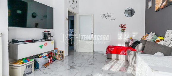 2-Zimmer Wohnung in Cormano, Italy, Nr. 274451 20