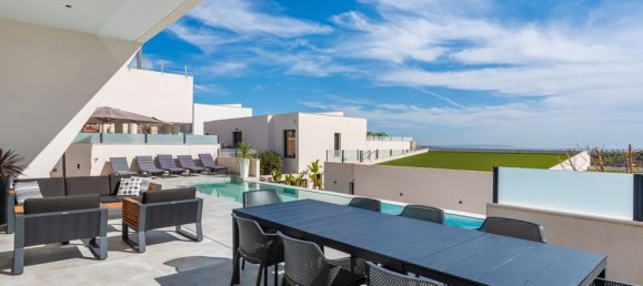 5 bedrooms Villa in Ciudad Quesada, Spain No. 184783 4