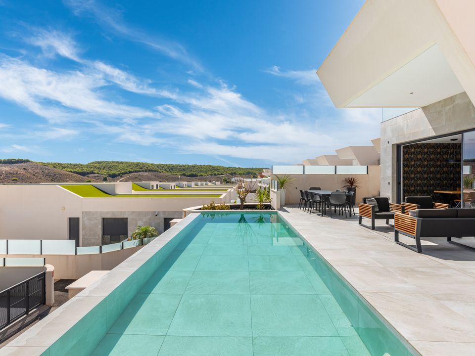 5 bedrooms Villa in Ciudad Quesada, Spain No. 184783