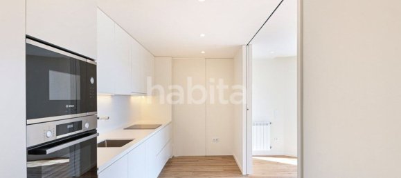 3 bedrooms Apartment in Sao Felix da Marinha, Portugal No. 111424 8