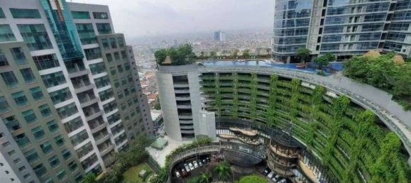 3 bedrooms Apartment in Surabaya, Indonesia No. 1313 2
