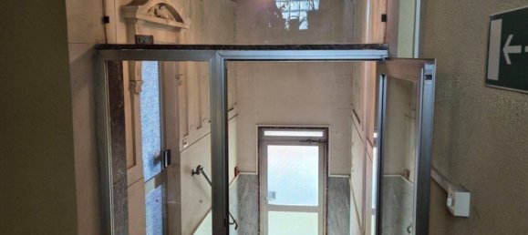 517m² Building in Cologne, Germany No. 371118 8