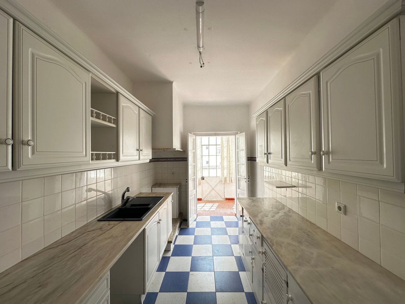 4 bedrooms Apartment in Santarem, Portugal No. 206599