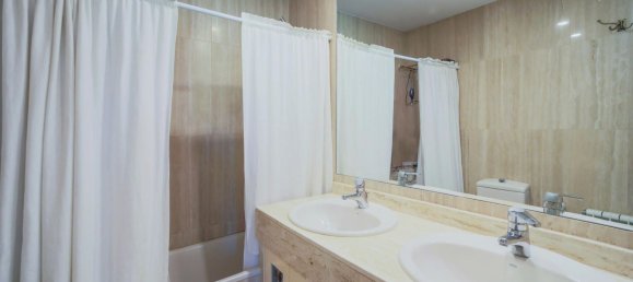 5 Schlafzimmer Stadthaus in San Sebastian de los Reyes, Spain, Nr. 84486 29