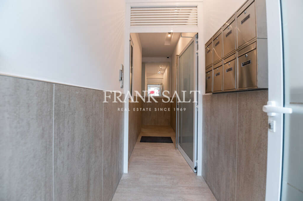 2 bedrooms Apartment in Saint Paul's Bay, Malta No. 10851