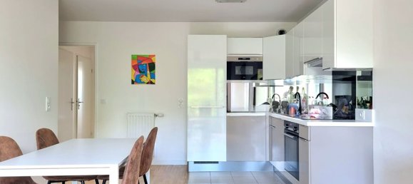 2 bedrooms Apartment in Le Raincy, France No. 350093 2