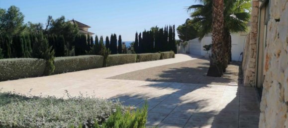 3 bedrooms Villa in Altea, Spain No. 80921 8