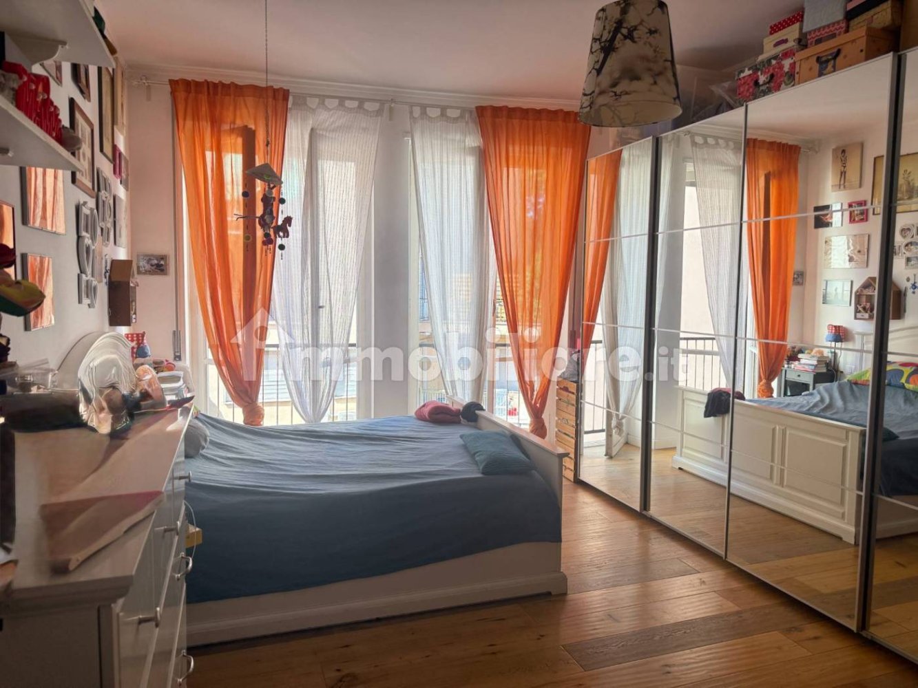 2 bedrooms Apartment in Milan, Italy No. 294610