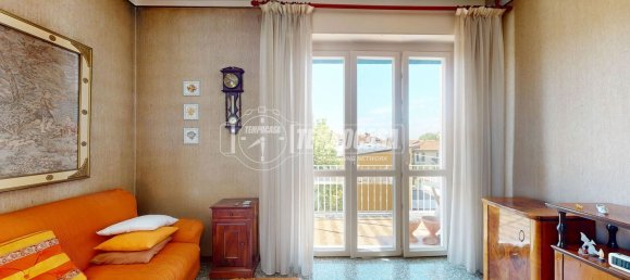 4 bedrooms Apartment in Verano Brianza, Italy No. 362188 7