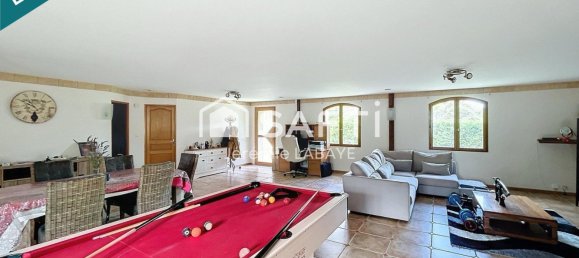 Casa T4 em Le Pont-Chretien-Chabenet, France N.º 233699 3