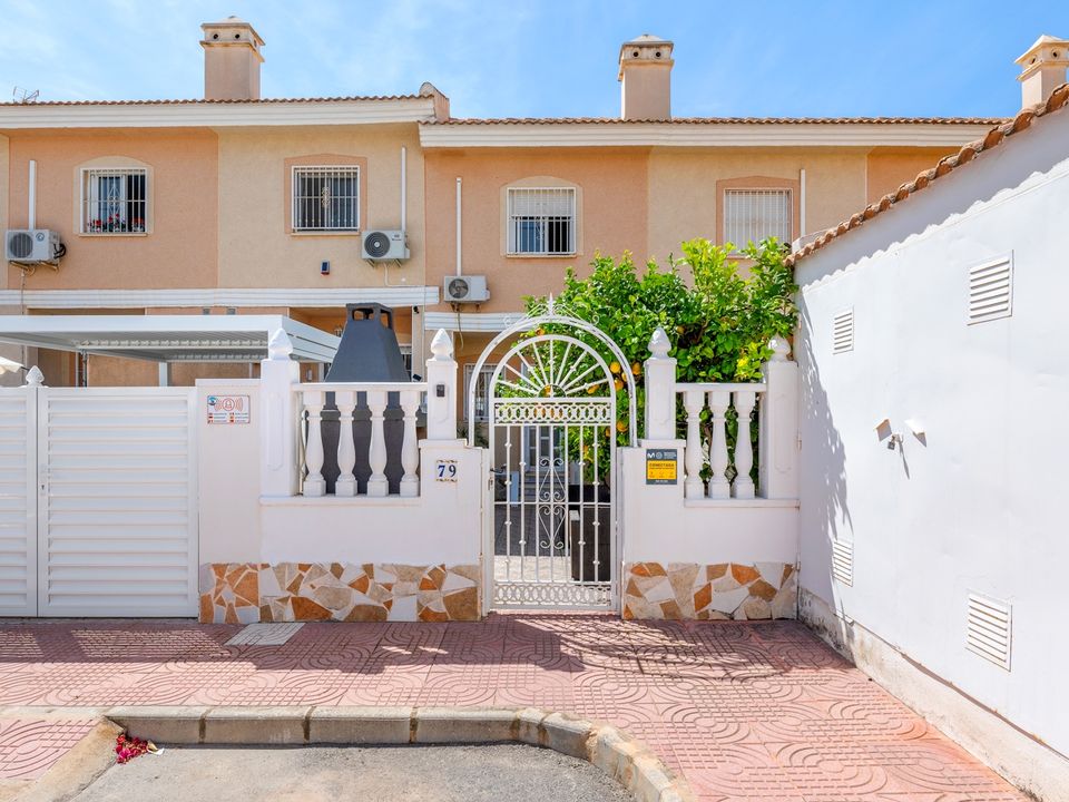 2 غرف نوم تاون هاوس في Ciudad Quesada, Spain رقم 222580