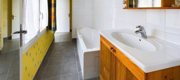 3 bedrooms Townhouse in La Bazoche-Gouet, France No. 235255 6