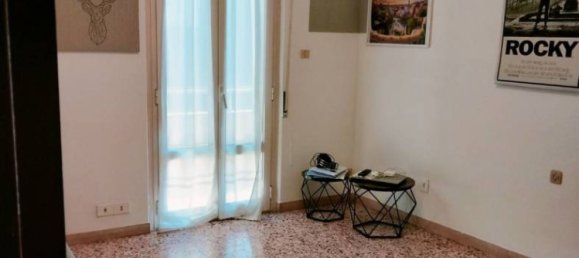 4 bedrooms Apartment in Perugia, Italy No. 268172 8