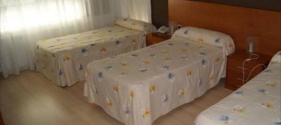 Gebäude in Burgos, Spain 1626m², Nr. 120251 12