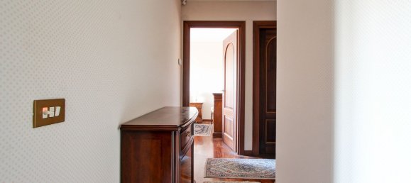 2غرفة شقة في Rome, Italy رقم 202130 14