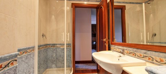 2غرفة شقة في Rome, Italy رقم 202130 18