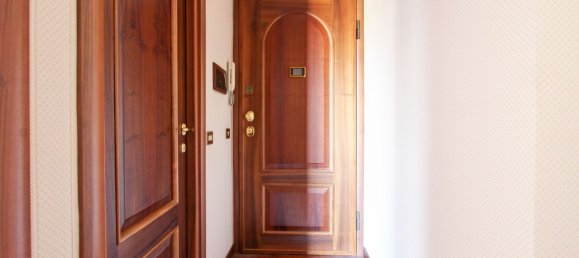 2غرفة شقة في Rome, Italy رقم 202130 13