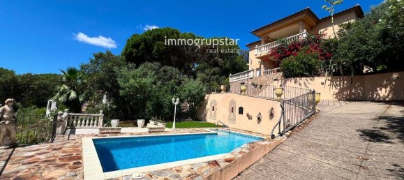 4 bedrooms House in Girona, Spain No. 169053 3