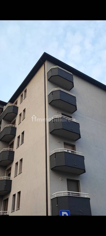 3 غرف نوم شقة في Crema, Italy رقم 349624