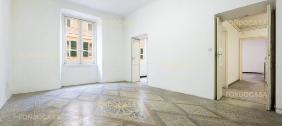 2 rooms Apartment in Genoa, Italy No. 35824 5