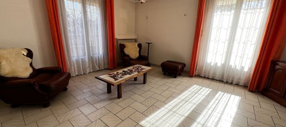 4 bedrooms House in Fleury-les-Aubrais, France No. 217748 6