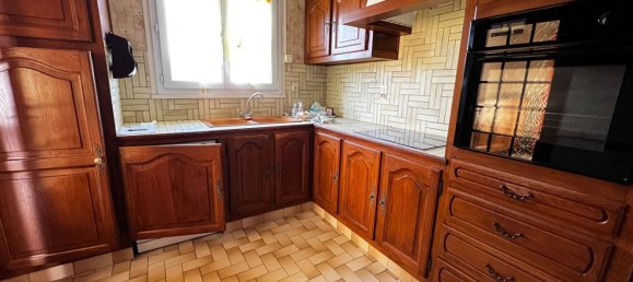 4 bedrooms House in Fleury-les-Aubrais, France No. 217748 8