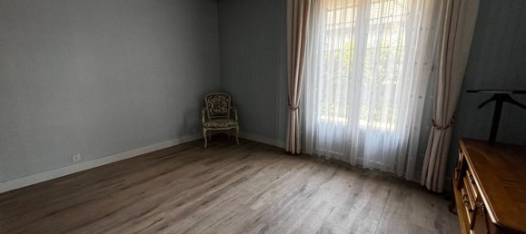 4 bedrooms House in Fleury-les-Aubrais, France No. 217748 7