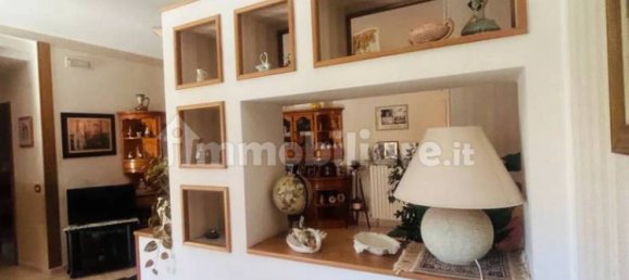6 bedrooms Apartment in Lauria, Italy No. 67929 2