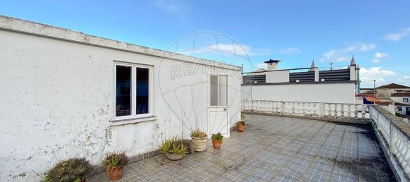 3 Schlafzimmer Haus in Praia da Vitoria, Portugal, Nr. 47336 2