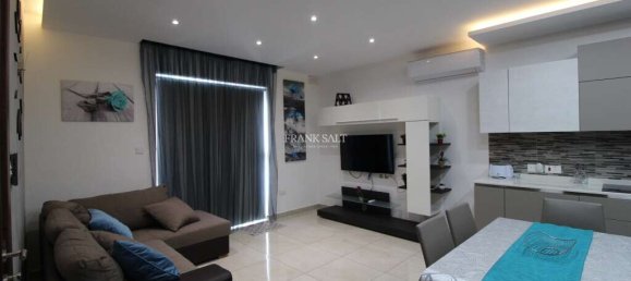 3 Schlafzimmer Wohnung in Luqa, Malta, Nr. 8059 6