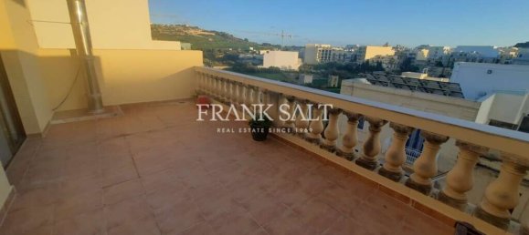 1 bedroom Penthouse in Victoria, Malta No. 6181 3