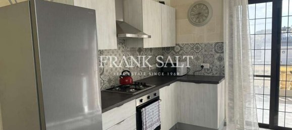 1 bedroom Penthouse in Victoria, Malta No. 6181 5