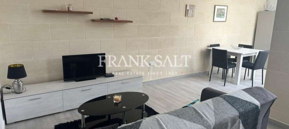 1 bedroom Penthouse in Victoria, Malta No. 6181 7