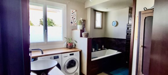 Casa de 4 dormitorios en La Bernerie-en-Retz, France No. 103610 9