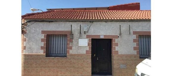 3 bedrooms House in Puertollano, Spain No. 148498 8