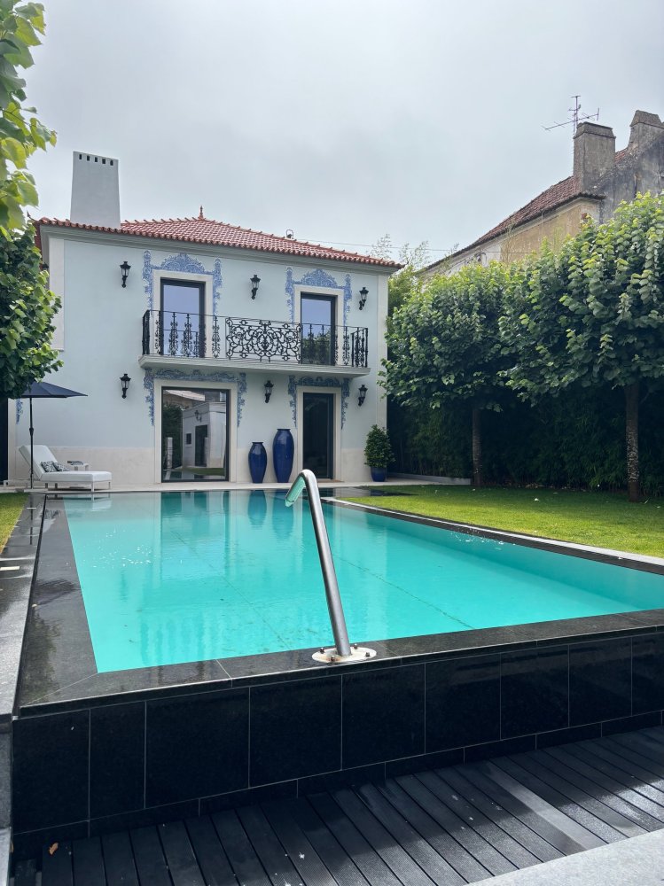 3 bedrooms Villa in Cascais, Portugal No. 194997