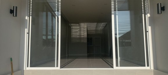 3 Schlafzimmer Stadthaus in Hua Hin, Thailand, Nr. 71378 4